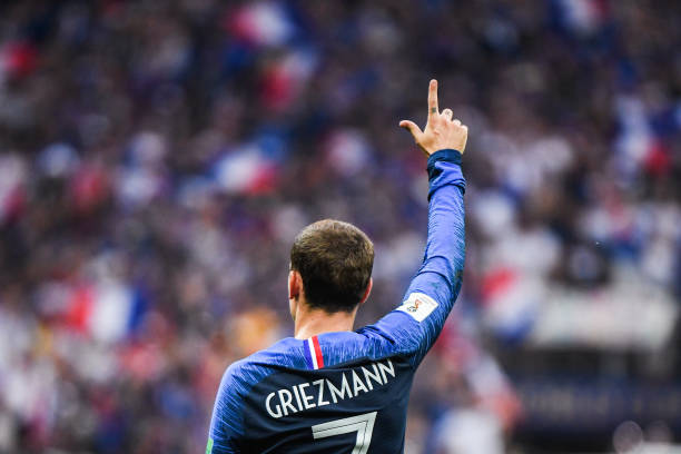 观众人数高 观众人数高